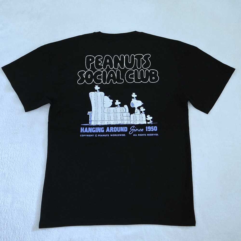 Peanuts "Peanuts Social Club" Graphic Tee👕 - NWOT